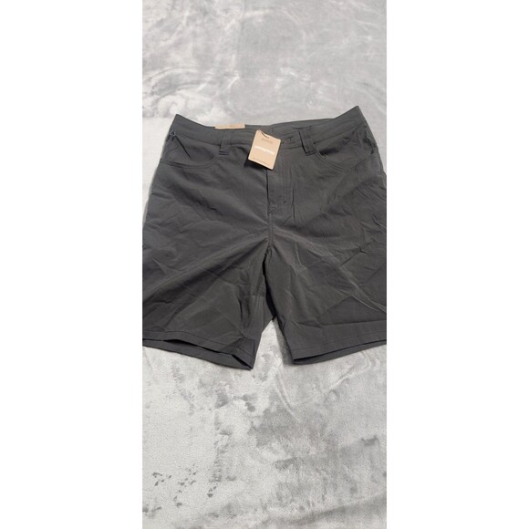 NWT Patagonia Men's Size 33 Grey Quandary 8